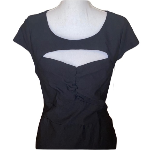 ModCloth fitted black cutout Dear Fiery Dress - Picture 3 of 11